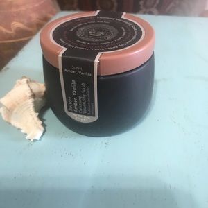 2/$10 Tweak’d by Nature Scrub for hair